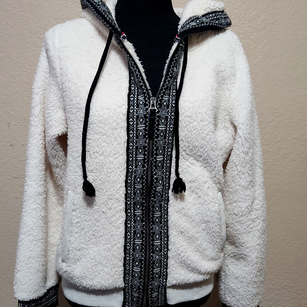 American Eagle Outfitters Women's Fleece Hoodie Size Medium Off White